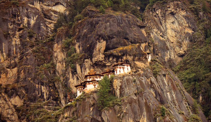 tigers-nest-paro-bhutan-monastery-goenpa