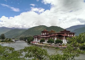 Luxury Adventure Tour
